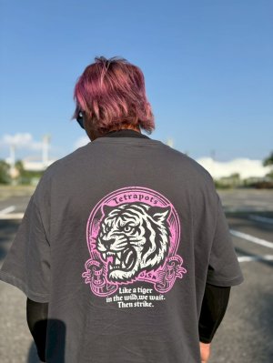 画像1: Tetra tiger Tee